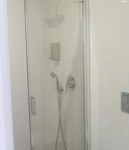 Pico Dreams 招待所 4*