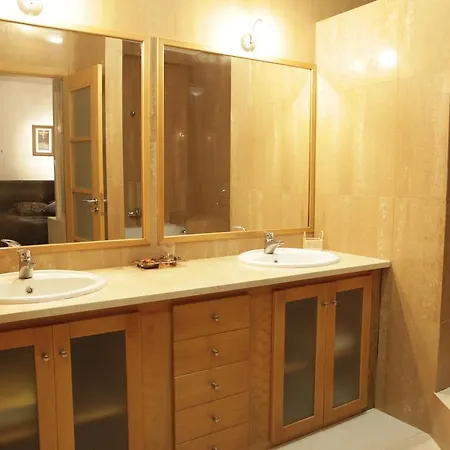 Pico Dreams Guest house 4*